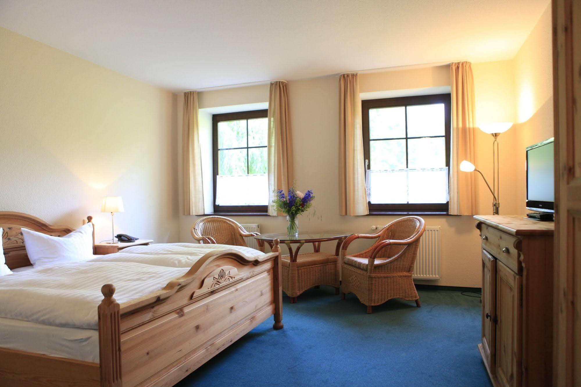 Residenz Am Ostufer 3* Boek