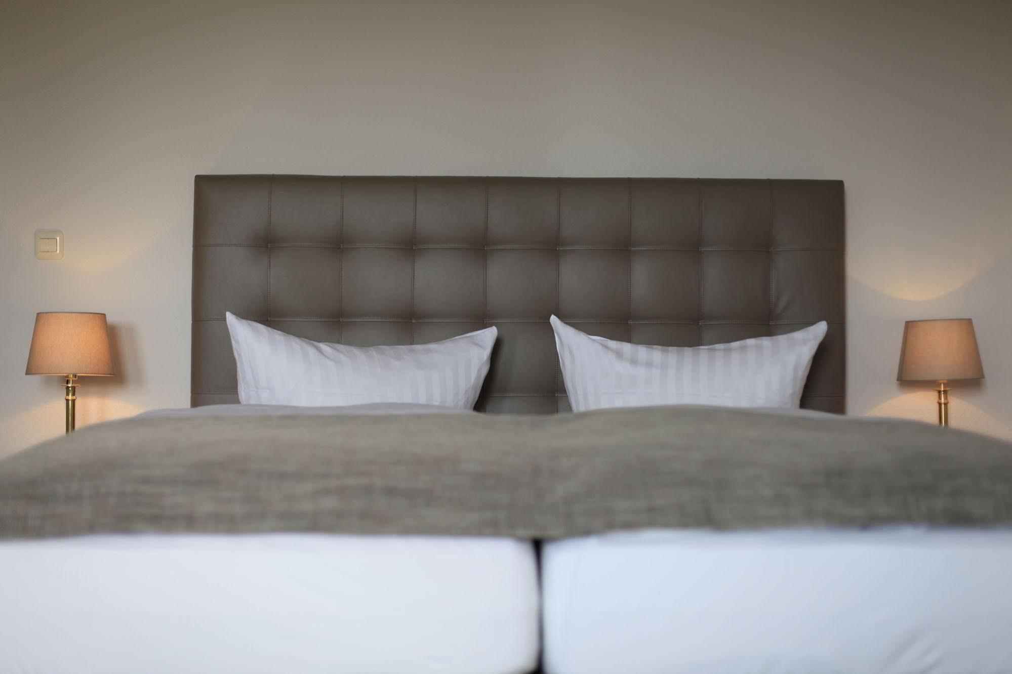 Residenz Am Ostufer Hotel 3*